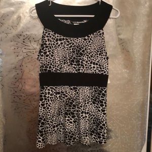 Black and white cheetah print sleeveless top